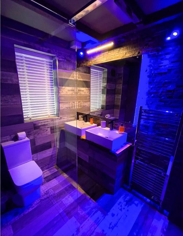 Breeze Suites - Luxury Group Accom - Sleeps 19 Blackpool Eksteriør bilde