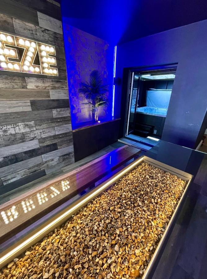 Breeze Suites - Luxury Group Accom - Sleeps 19 Blackpool Eksteriør bilde