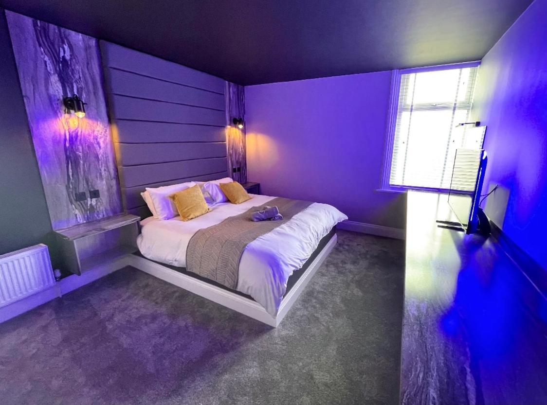 Breeze Suites - Luxury Group Accom - Sleeps 19 Blackpool Eksteriør bilde