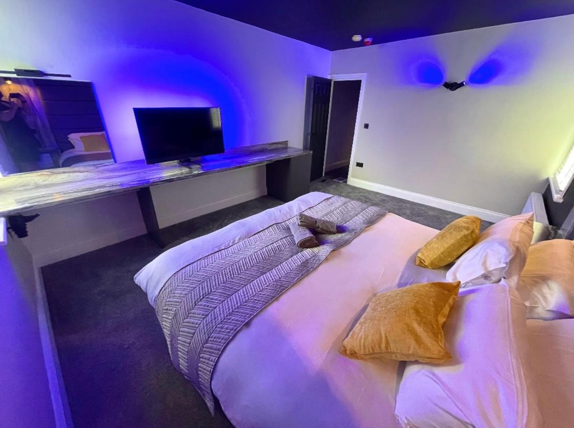 Breeze Suites - Luxury Group Accom - Sleeps 19 Blackpool Eksteriør bilde