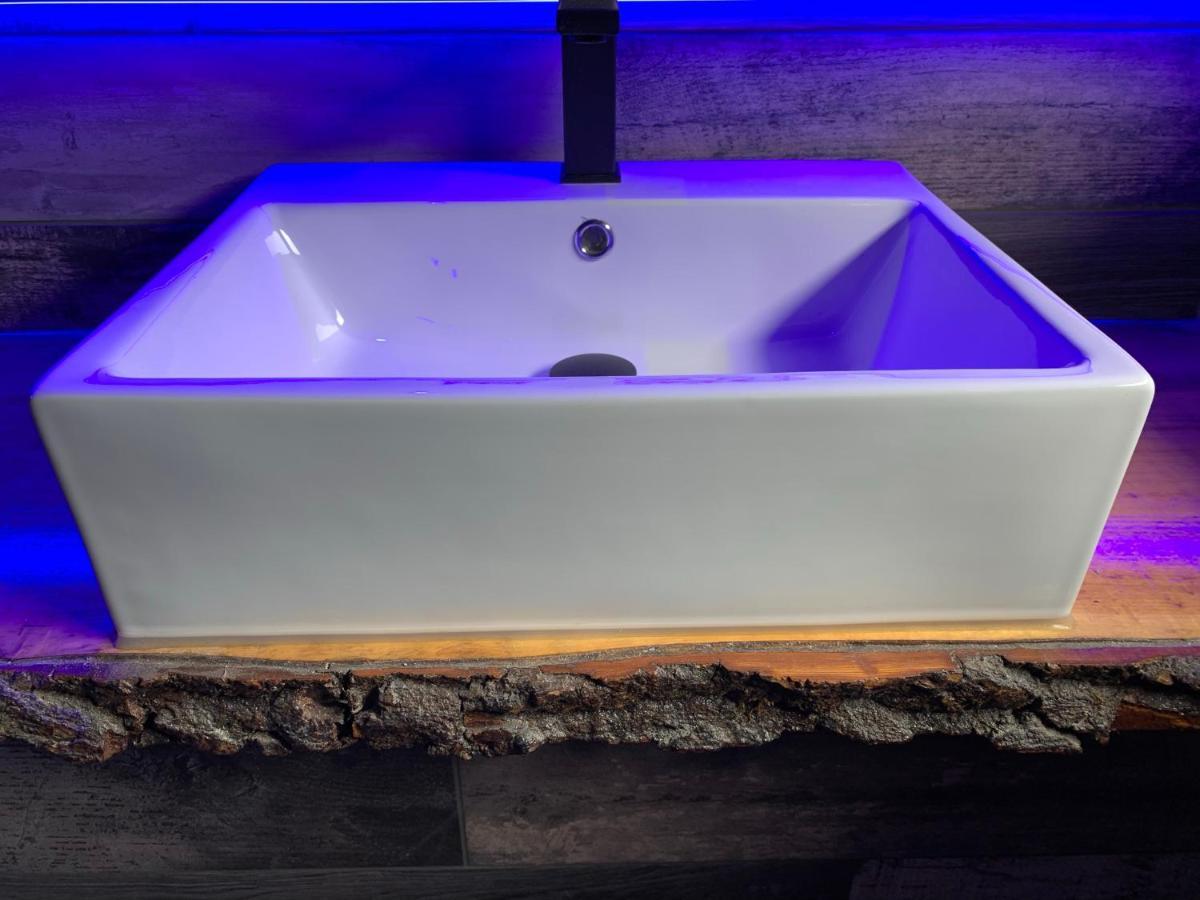 Breeze Suites - Luxury Group Accom - Sleeps 19 Blackpool Eksteriør bilde